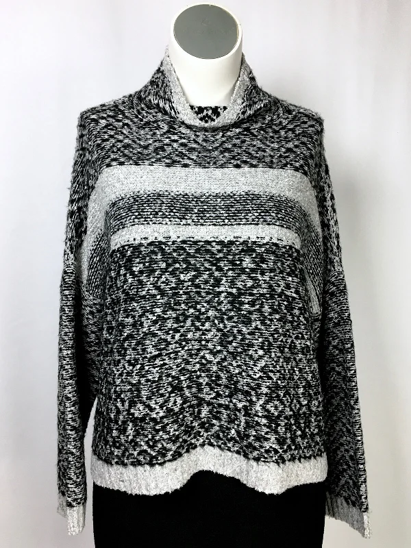 John + Jenn Size L Black & Gray Sweater NWT